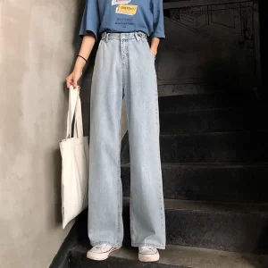 Áo thun croptop + quần jean ống rộng Phối áo thun